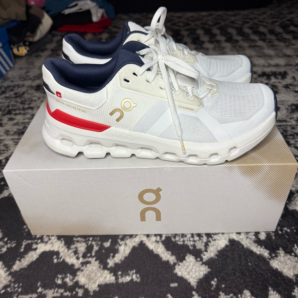 Women’s Cloud Runner 2